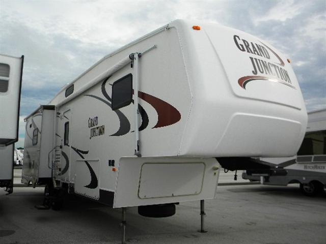 Used 2005 Dutchmen Grand Junction 31TGS Fifth Wheel For Sale